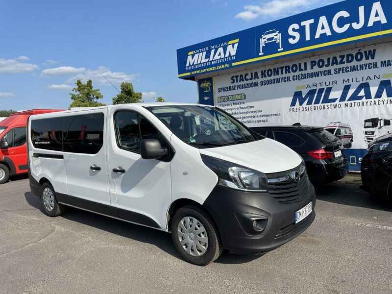 Opel Vivaro Vivaro dla Niepełnosprawnych Inwalida Rampa na 2 Wózki 2019 PFRON II (2014-2019)