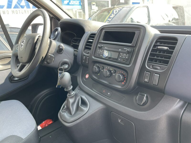 Opel Vivaro Vivaro dla Niepełnosprawnych Inwalida Rampa na 2 Wózki 2019 PFRON II (2014-2019)
