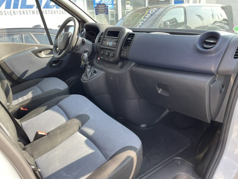 Opel Vivaro Vivaro dla Niepełnosprawnych Inwalida Rampa na 2 Wózki 2019 PFRON II (2014-2019)