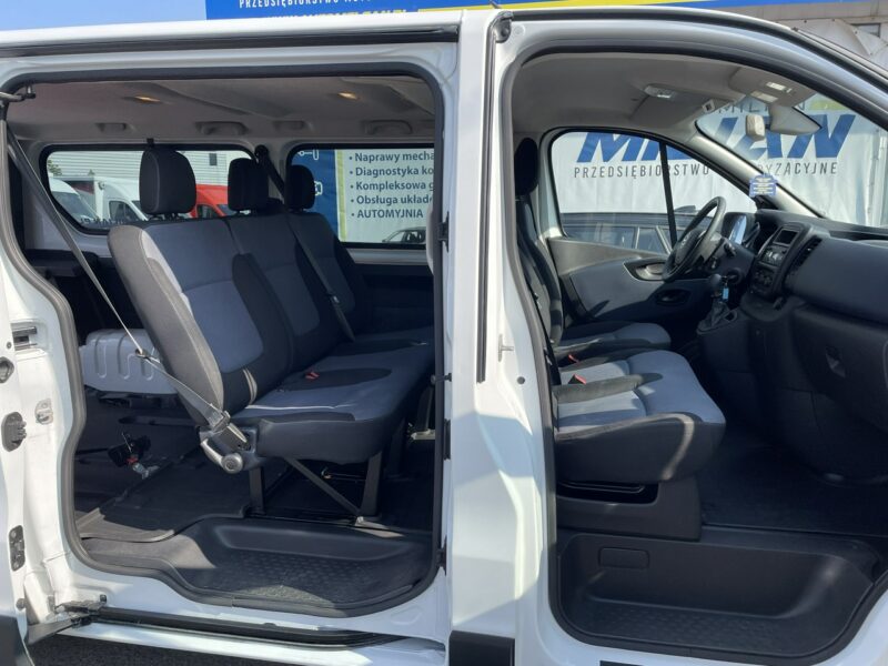 Opel Vivaro Vivaro dla Niepełnosprawnych Inwalida Rampa na 2 Wózki 2019 PFRON II (2014-2019)