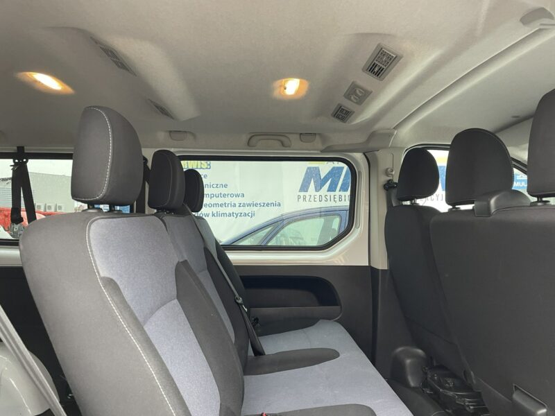 Opel Vivaro Vivaro dla Niepełnosprawnych Inwalida Rampa na 2 Wózki 2019 PFRON II (2014-2019)