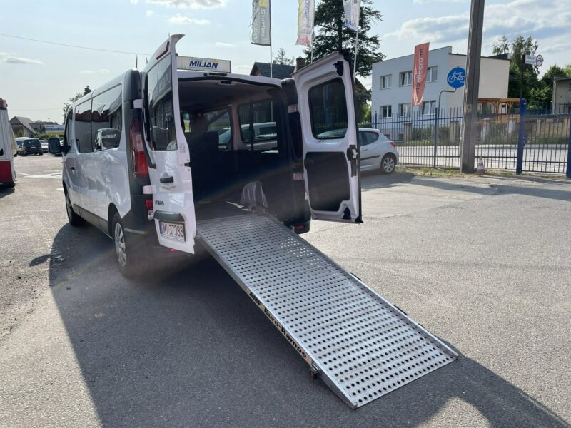Opel Vivaro Vivaro dla Niepełnosprawnych Inwalida Rampa na 2 Wózki 2019 PFRON II (2014-2019)