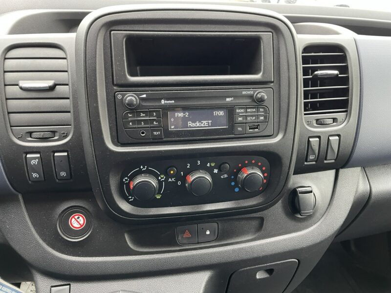 Opel Vivaro Vivaro dla Niepełnosprawnych Inwalida Rampa na 2 Wózki 2019 PFRON II (2014-2019)