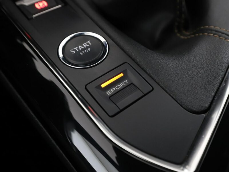 Peugeot 5008 7 os. full LED półskóra navi virtual cocpit kamera i czujniki parkowan II (2017-)