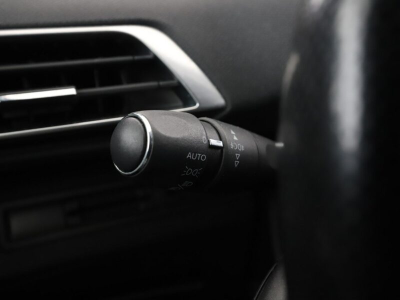 Peugeot 5008 7 os. full LED półskóra navi virtual cocpit kamera i czujniki parkowan II (2017-)