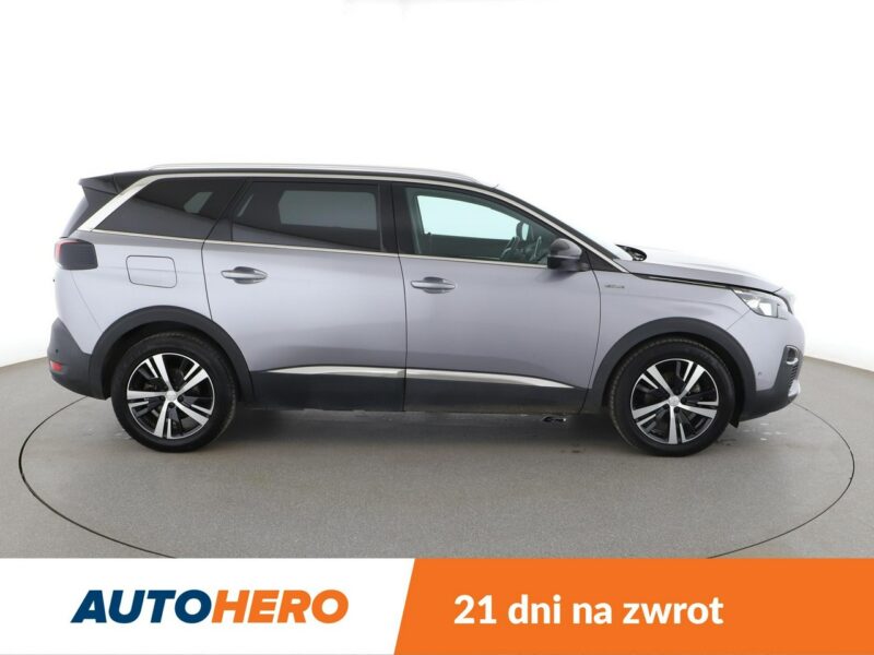 Peugeot 5008 7 os. full LED półskóra navi virtual cocpit kamera i czujniki parkowan II (2017-)