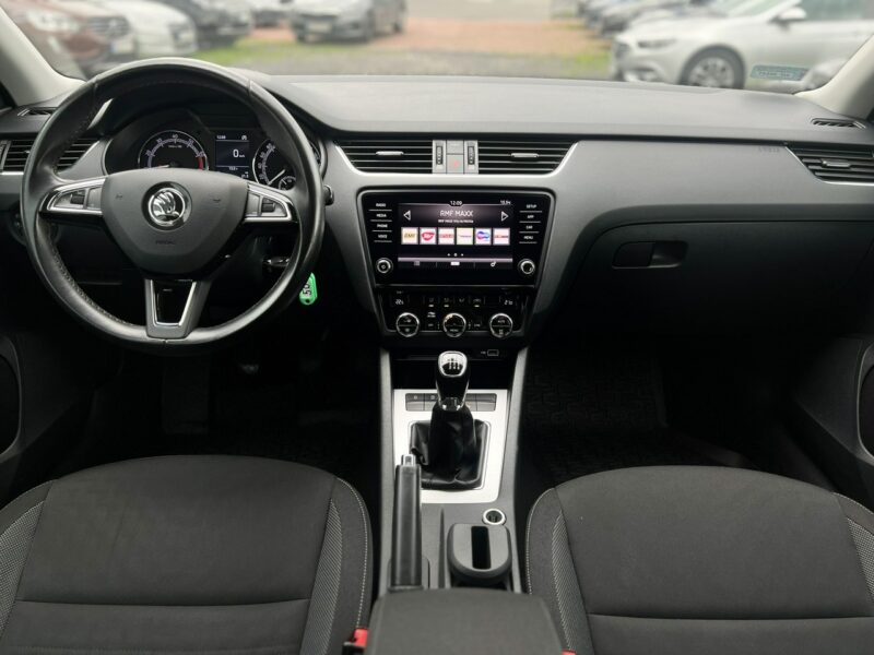 Škoda Octavia Salon Polska Poleasingowy I właściciel Serwis ASO VAT 23% Bezwypadkowy III (2013-)
