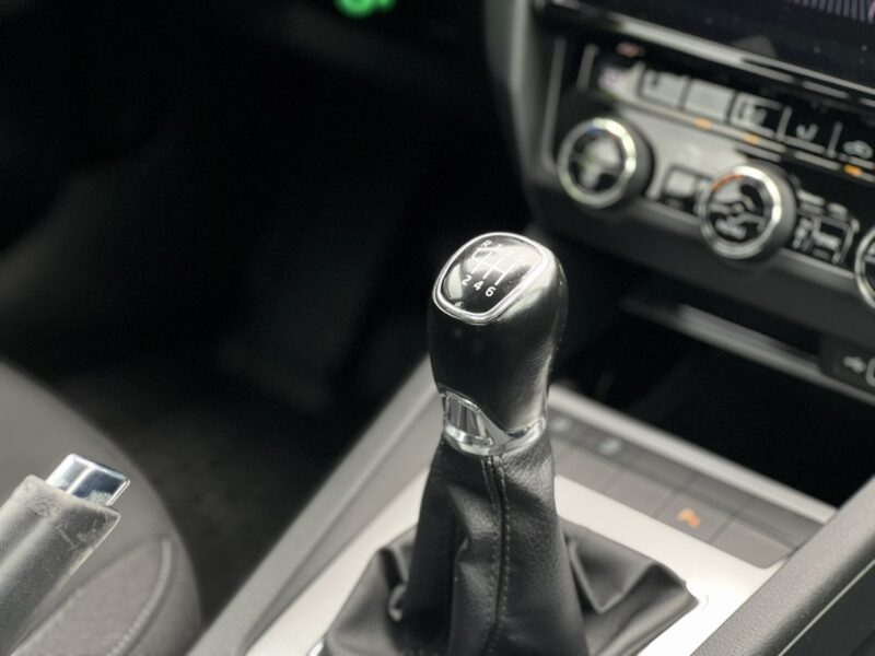 Škoda Octavia Salon Polska Poleasingowy I właściciel Serwis ASO VAT 23% Bezwypadkowy III (2013-)