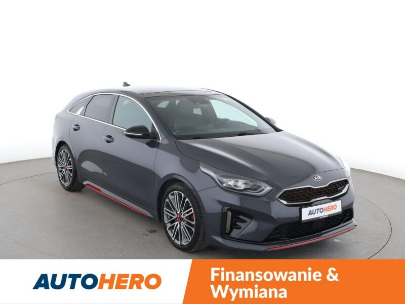 Kia Pro_cee'd Automat full LED, skóra/alcantara navi panorama