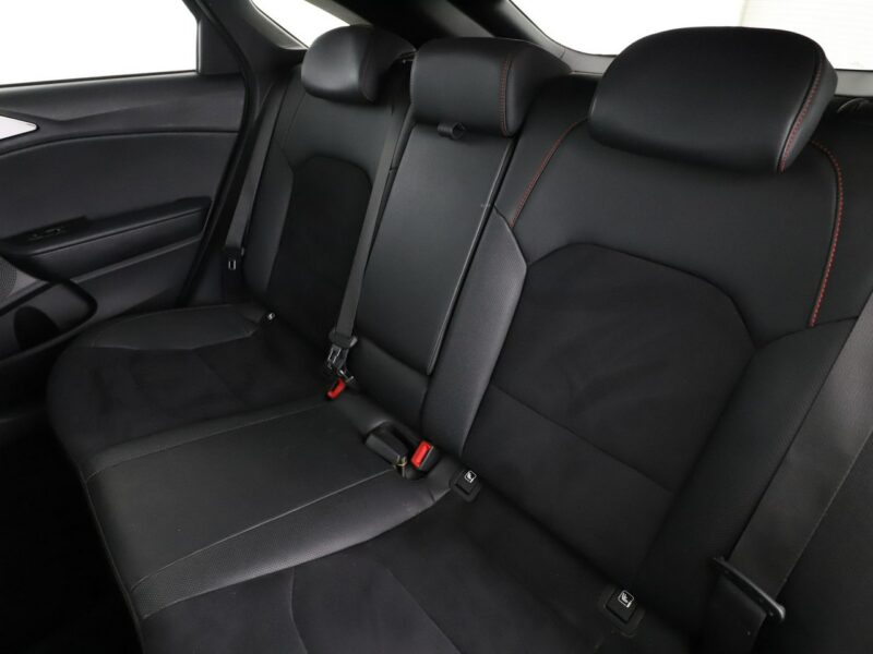 Kia Pro_cee'd Automat full LED, skóra/alcantara navi panorama