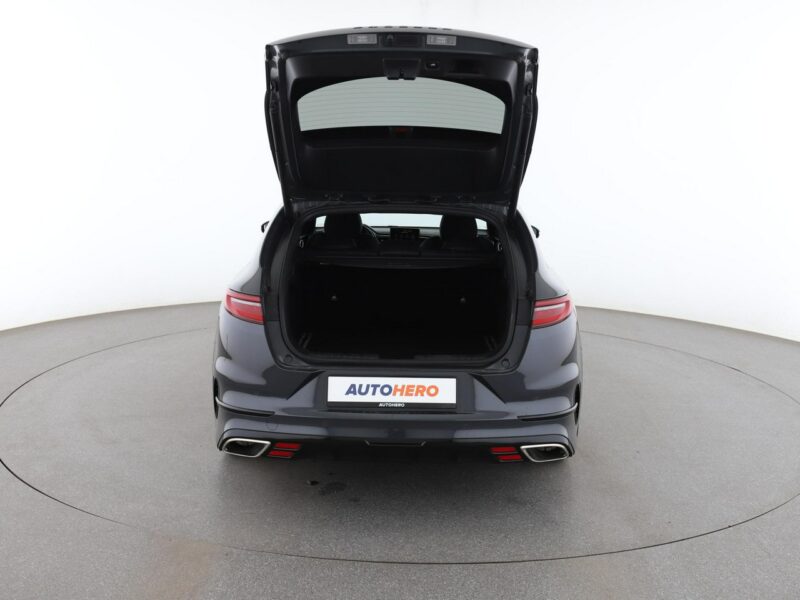Kia Pro_cee'd Automat full LED, skóra/alcantara navi panorama