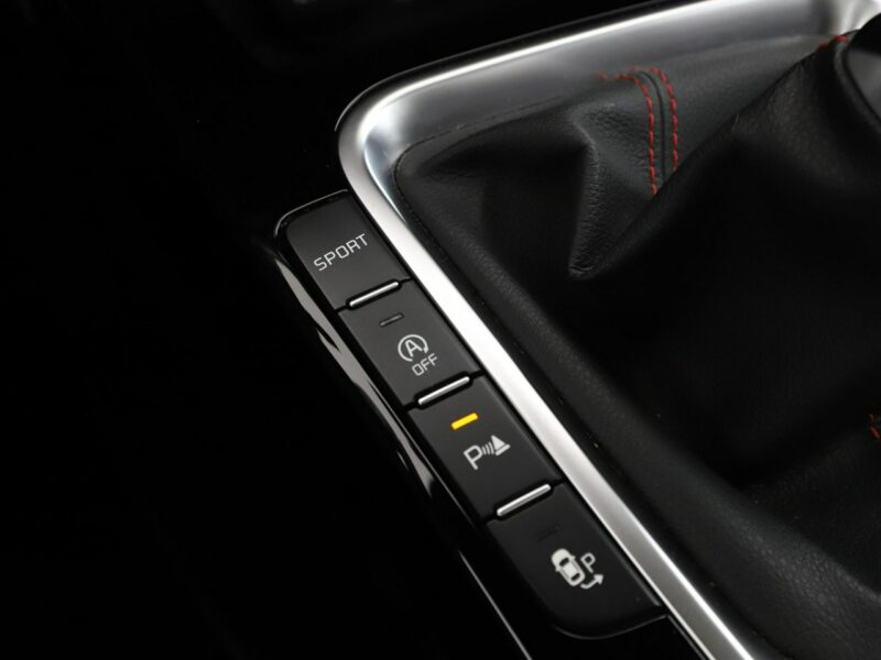 Kia Pro_cee'd Automat full LED, skóra/alcantara navi panorama