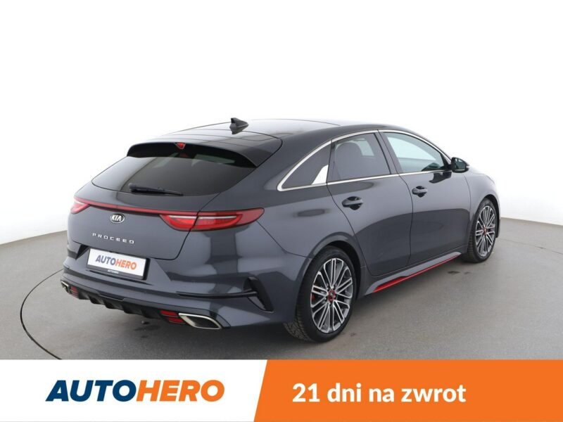 Kia Pro_cee'd Automat full LED, skóra/alcantara navi panorama