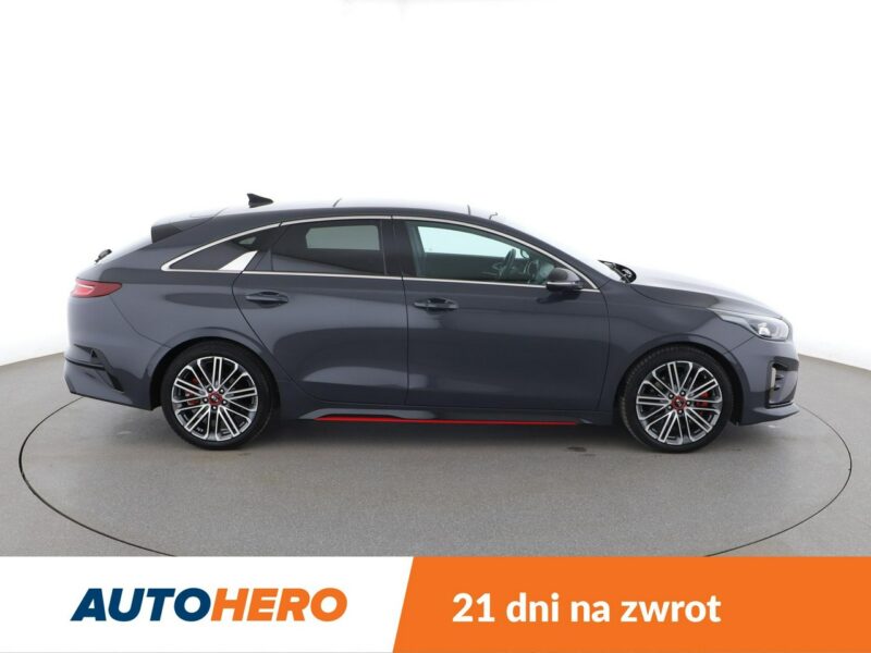 Kia Pro_cee'd Automat full LED, skóra/alcantara navi panorama