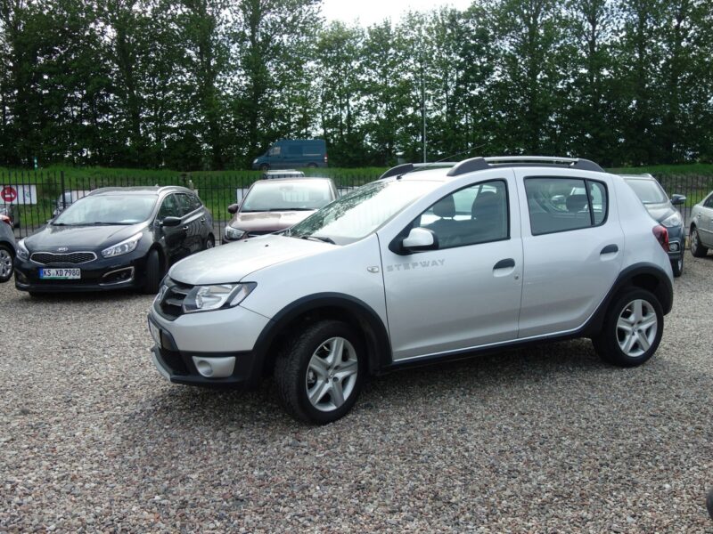 Dacia Sandero Stepway Dacia Sandero Stepway 2015r 900 benzyna 90 km navi tempomat II (2012-2020)