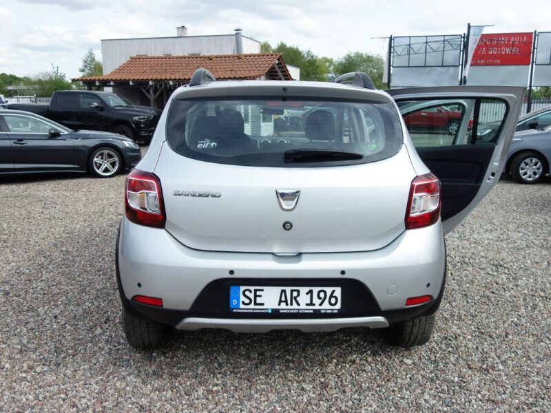 Dacia Sandero Stepway Dacia Sandero Stepway 2015r 900 benzyna 90 km navi tempomat II (2012-2020)