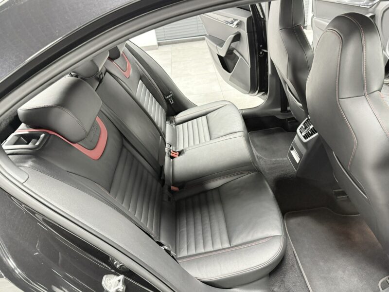 Škoda Octavia RS 2.0 TDI 184KM*VRSMode*KeyLessGo*LED*Bi-Xenon*Navi*Skóry*HAK*Niemiec III (2013-)