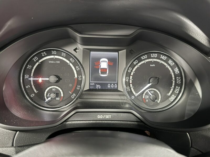 Škoda Octavia RS 2.0 TDI 184KM*VRSMode*KeyLessGo*LED*Bi-Xenon*Navi*Skóry*HAK*Niemiec III (2013-)