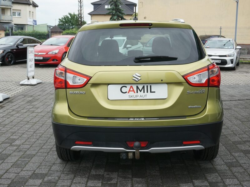 Suzuki SX4 S-Cross polski salon
