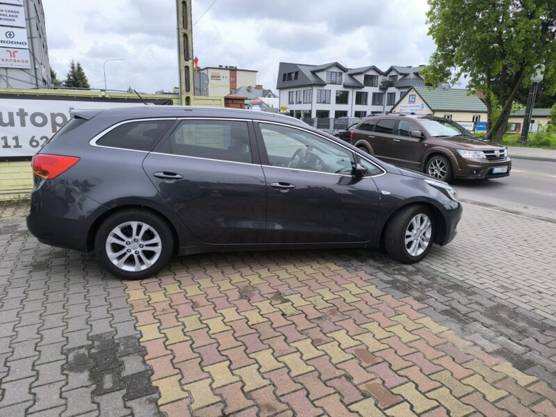 Kia Cee'd 1.6 CRDi 128KM Klimatronic II (2012-)