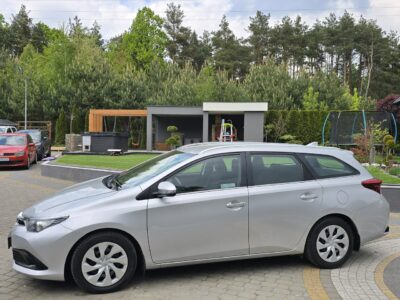 Toyota Auris 1.6 D-4D / Premium / Salon PL II (2012-)