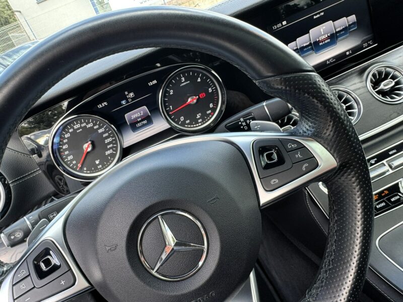 Mercedes E 220 Polski Salon, Pełny serwis, Panorama dach, Kamera cofania, LED, AMG W213 (2016-)