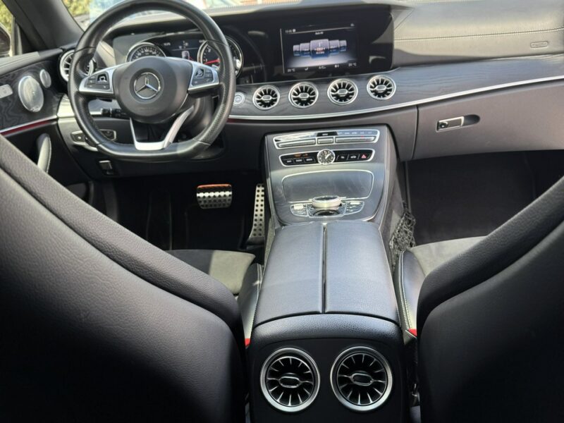 Mercedes E 220 Polski Salon, Pełny serwis, Panorama dach, Kamera cofania, LED, AMG W213 (2016-)