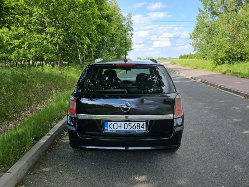 Opel Astra sprawna * klima* H (2004-2014)