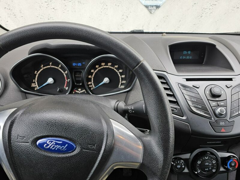 Ford Fiesta Ford Fiesta 1,3 pb * ładna* Mk7 (2008-)
