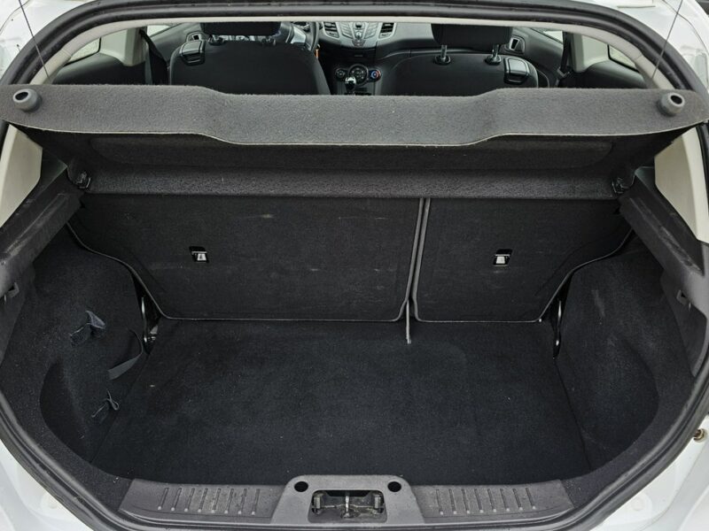 Ford Fiesta Ford Fiesta 1,3 pb * ładna* Mk7 (2008-)