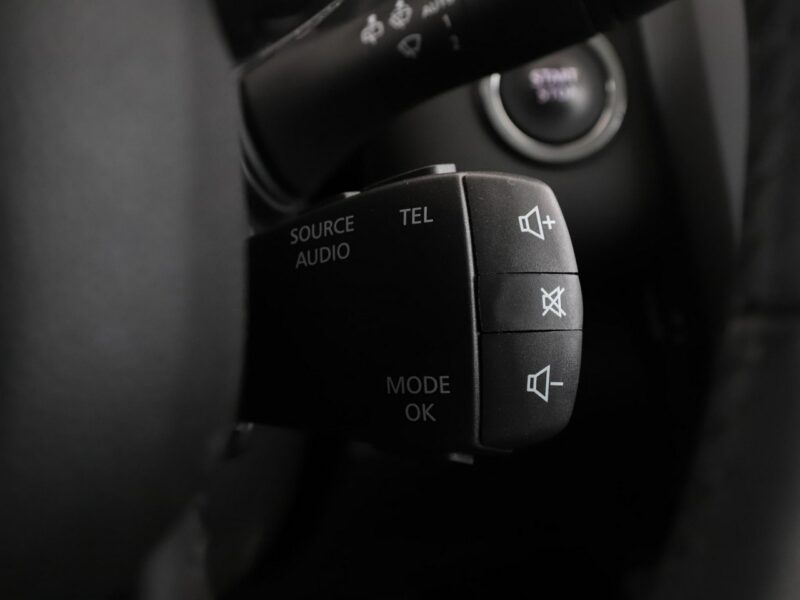 Renault Kadjar klima auto, czujniki parkowania, multifunkcja I (2015-)