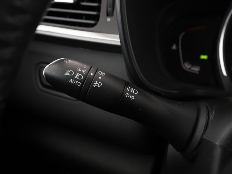 Renault Kadjar klima auto, czujniki parkowania, multifunkcja I (2015-)