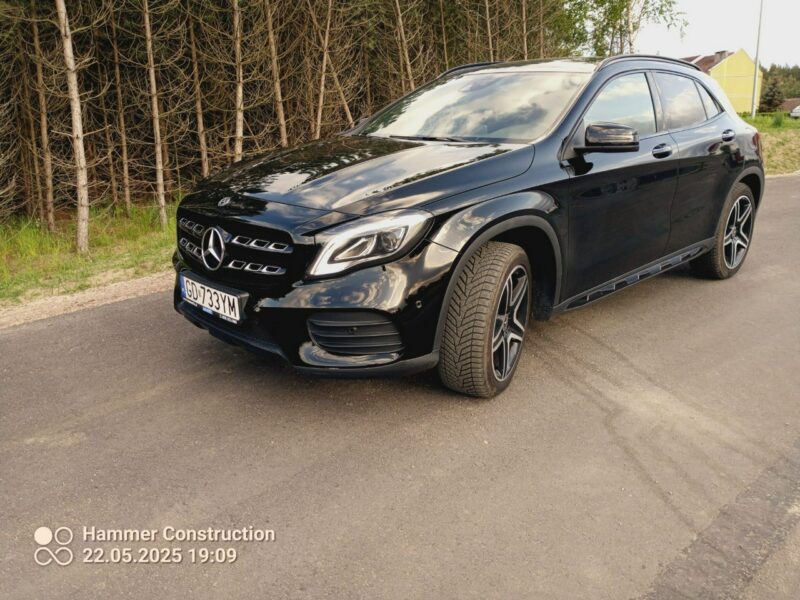 Mercedes GLA 220