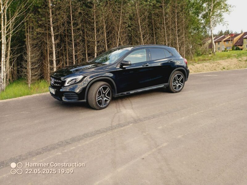Mercedes GLA 220