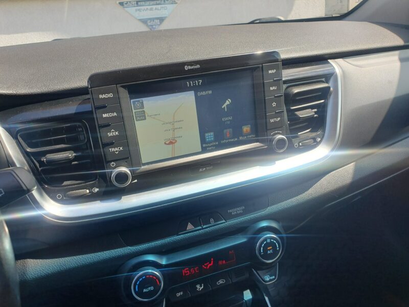Kia Stonic bogate wyposażenie *