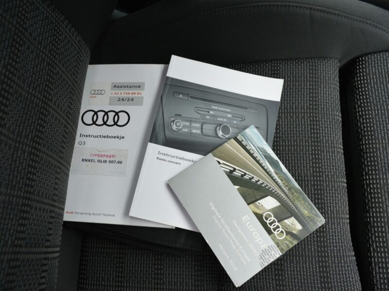 Audi Q3 2.0TDI Ultra S-Tronic 100% bezwypadkowy Bi-Xenon LED Navi NOWY ROZRZĄD I (2011-2018)