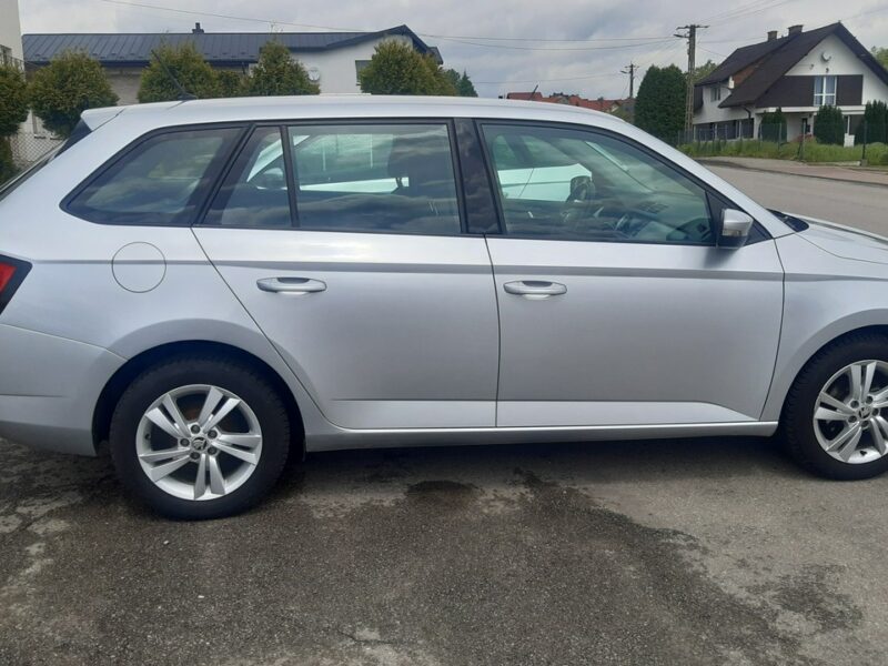 Škoda Fabia Skoda Fabia III (2014-)