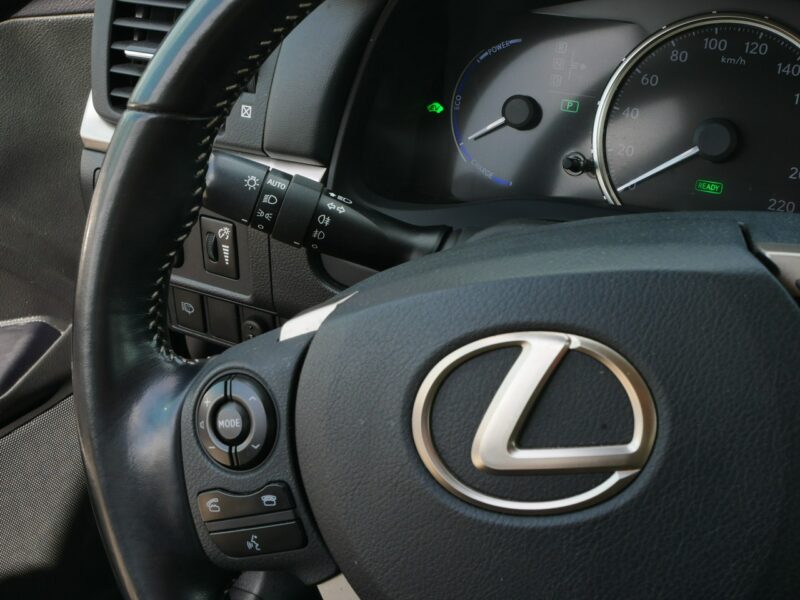 Lexus CT 200H 1.8 VVt-i Hybrid 99KM Eu6 Kraj - 2-gi Wł - Automat -Hybryda I (2010-)