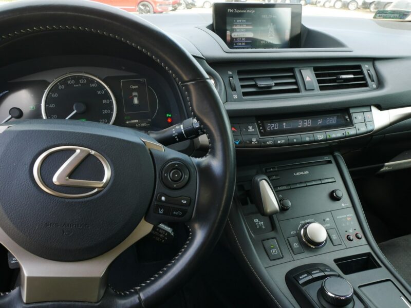 Lexus CT 200H 1.8 VVt-i Hybrid 99KM Eu6 Kraj - 2-gi Wł - Automat -Hybryda I (2010-)