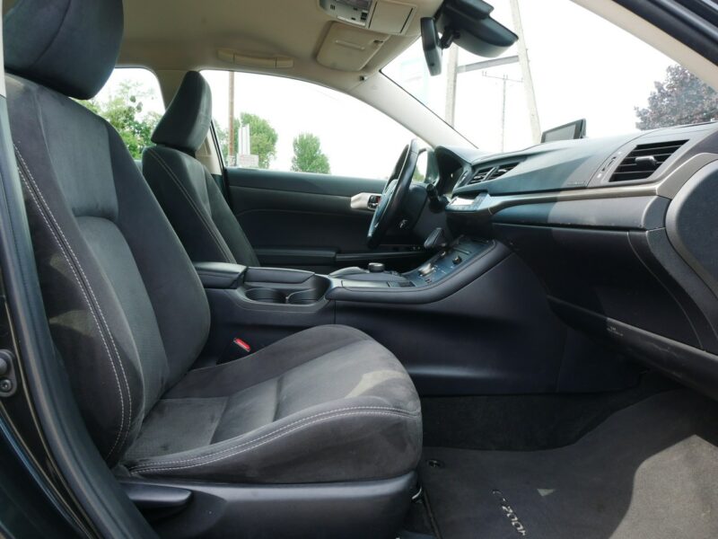 Lexus CT 200H 1.8 VVt-i Hybrid 99KM Eu6 Kraj - 2-gi Wł - Automat -Hybryda I (2010-)