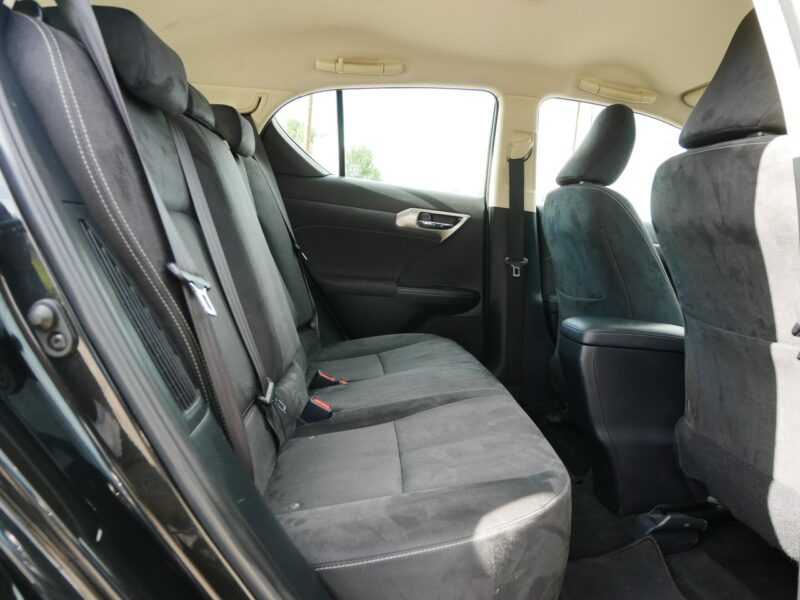Lexus CT 200H 1.8 VVt-i Hybrid 99KM Eu6 Kraj - 2-gi Wł - Automat -Hybryda I (2010-)