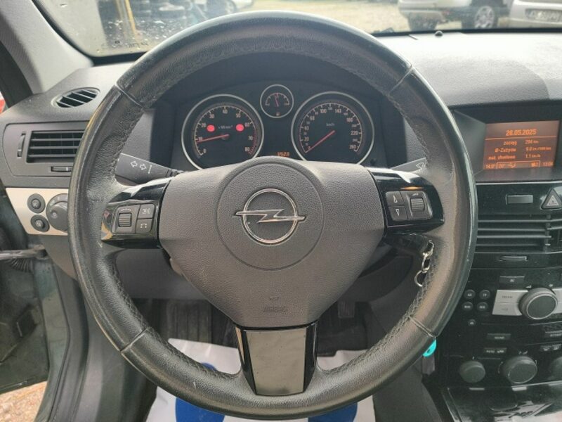 Opel Astra Ksenon* Cosmo* Super stan H (2004-2014)