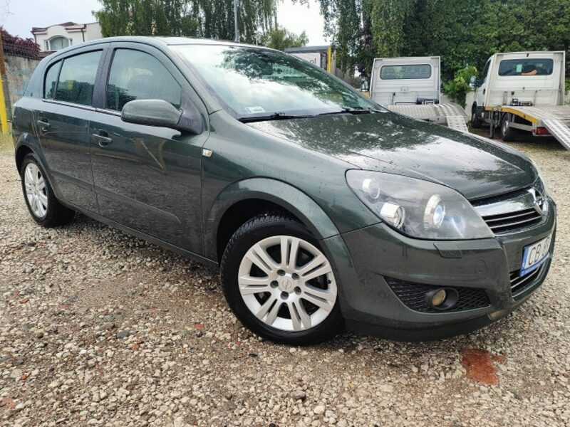 Opel Astra Ksenon* Cosmo* Super stan H (2004-2014)