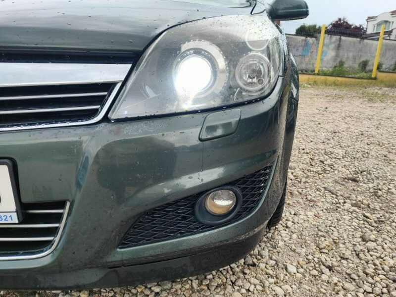 Opel Astra Ksenon* Cosmo* Super stan H (2004-2014)