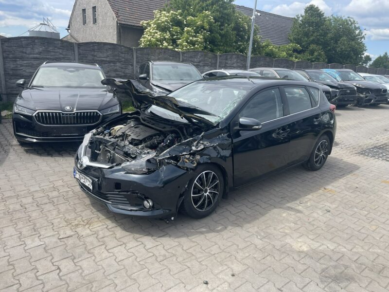 Toyota Auris Kamera Klimatronik Tempomat 132KM II (2012-)