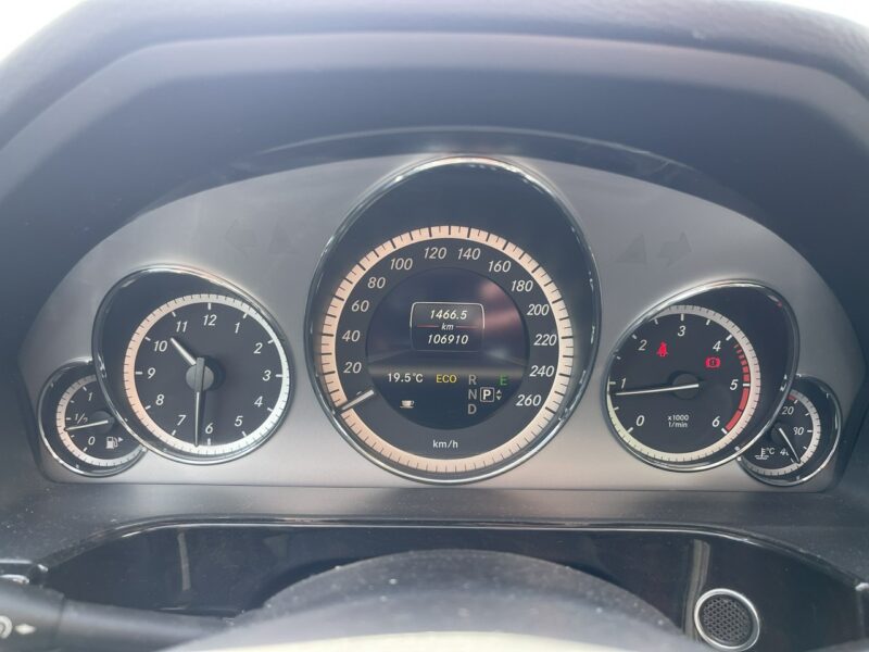 Mercedes E 250 Avangarde 4Matic Automat Pneumatyka Skóra 204KM W212 (2009-)