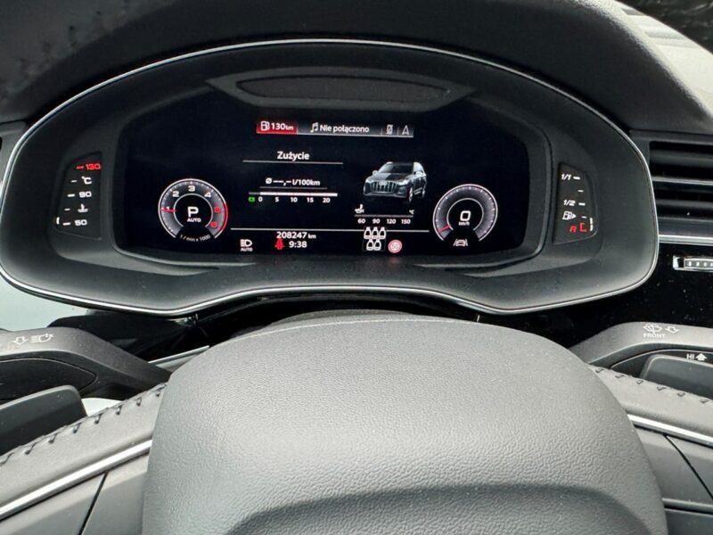 Audi Q7 Salon Polska - Bezwypadkowy - Gwarancja 12 miesięcy - 7 osobowy III (2015-)