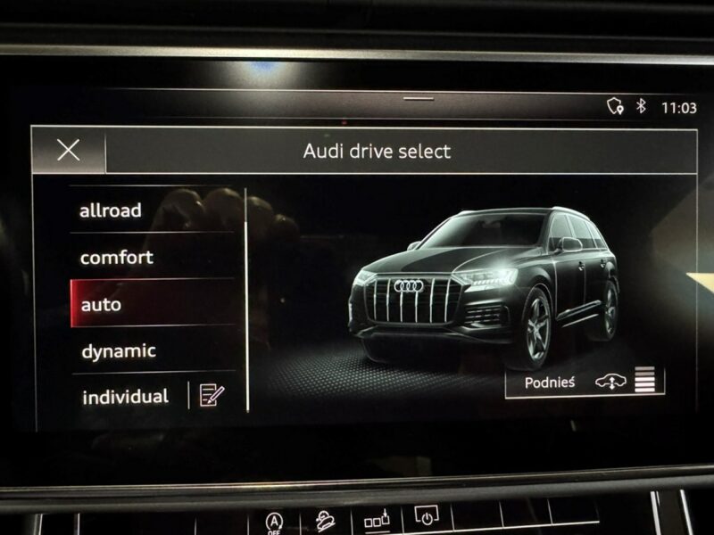 Audi Q7 Salon Polska - Bezwypadkowy - Gwarancja 12 miesięcy - 7 osobowy III (2015-)