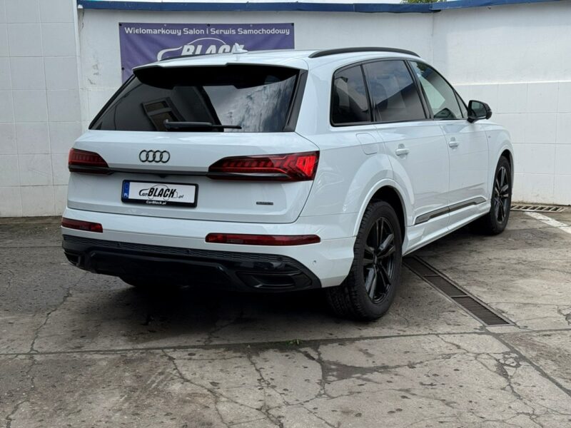 Audi Q7 Salon Polska - Bezwypadkowy - Gwarancja 12 miesięcy - 7 osobowy III (2015-)