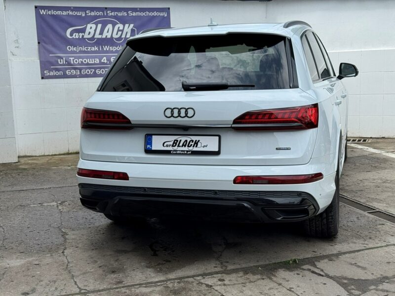 Audi Q7 Salon Polska - Bezwypadkowy - Gwarancja 12 miesięcy - 7 osobowy III (2015-)